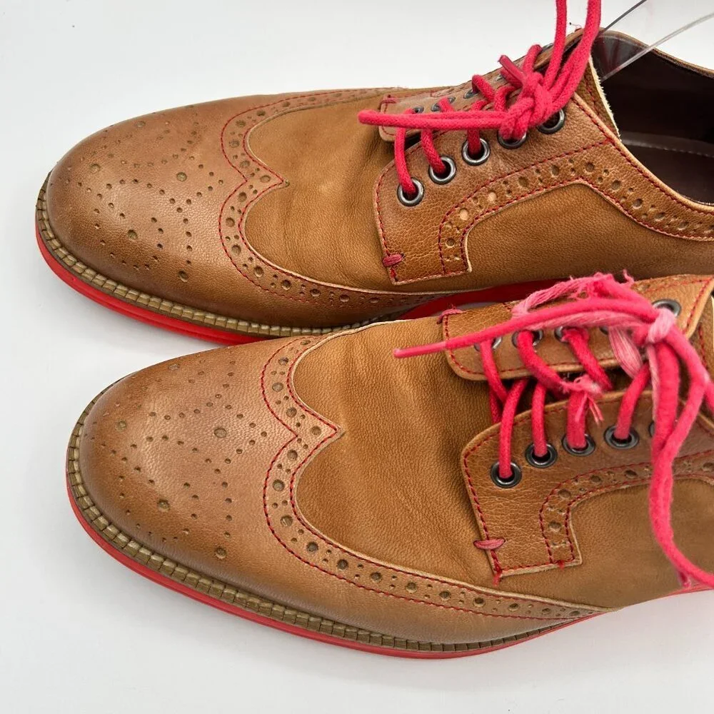 Donald J Pliner Wingtip Shoes